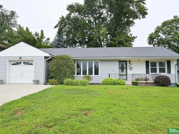 4264 Drexel St, Omaha, NE 68107