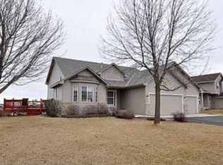 13730 Wellstead Dr, Rogers, MN 55374