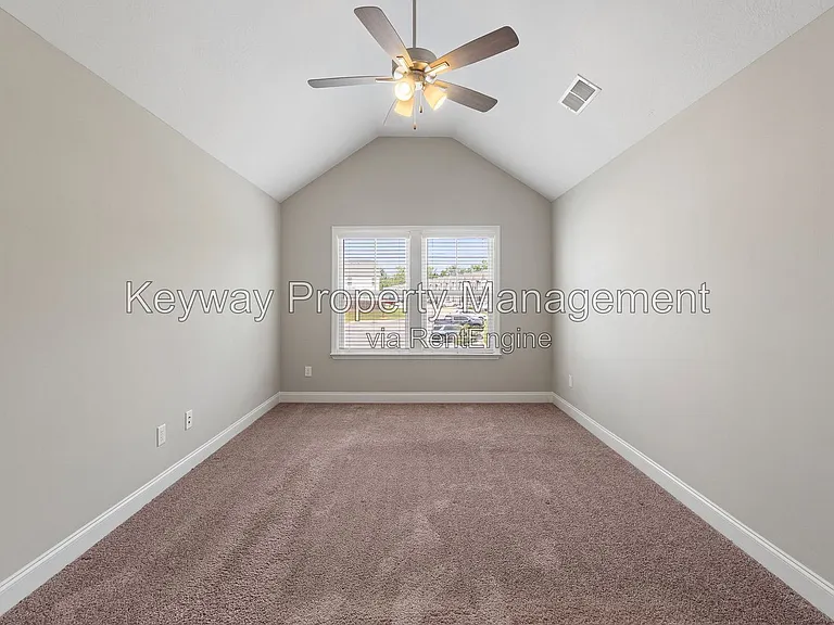 4502 Chestnut Trl — Photo 9