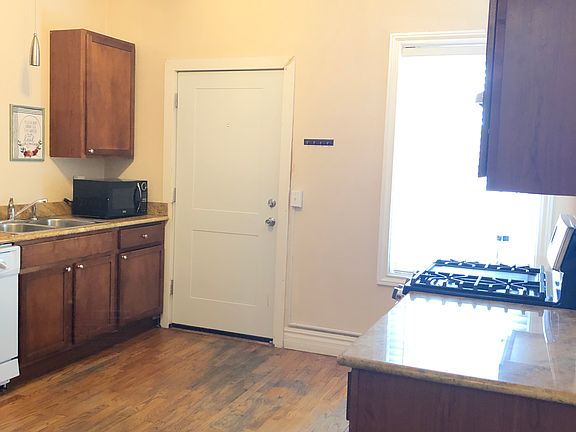 3rd image of 1460 N Pennsylvania St #1