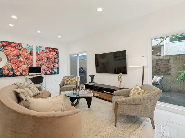 2509 Welborn St APT C, Dallas, TX 75219