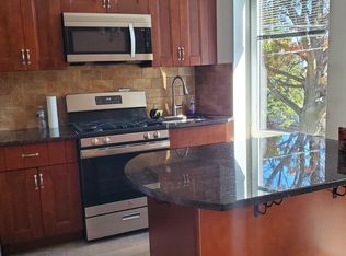 7135 Cooper Ave #2L, Ridgewood, NY 11385