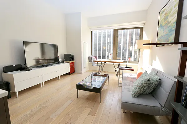 Rented by Keller Williams NYC | media 34