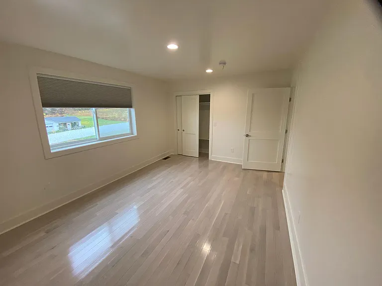 1601 E Shore Dr #B — Photo 7
