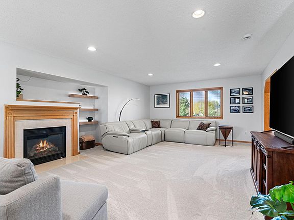 5th image of 15655 79th St NE
