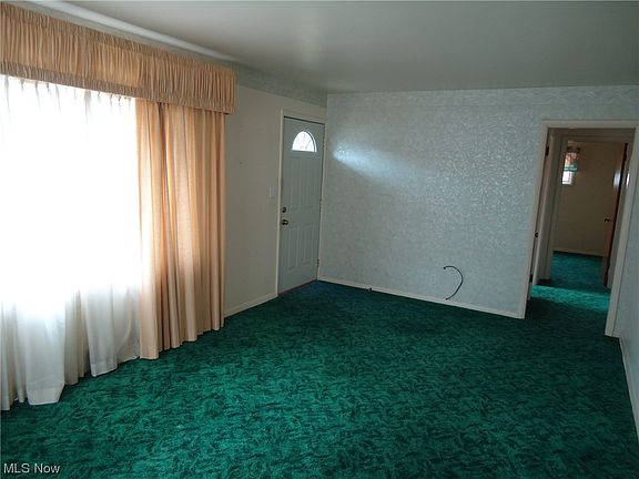 4th image of 3209 8th St