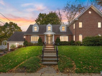 94 E Pierrepont Ave, Rutherford, NJ, 07070
