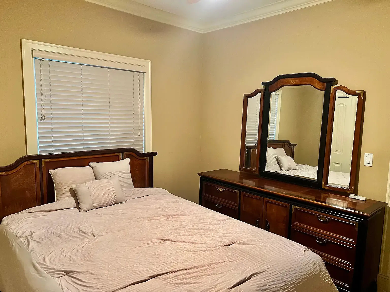 1 bed, 400 sqft, $1,700 — Photo 4