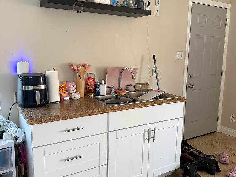 Studio kitchenette- Plenty of room for a mini-fridge and microwave