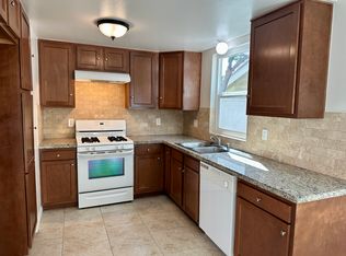 1991 Evergreen St #1991, La Verne, CA 91750