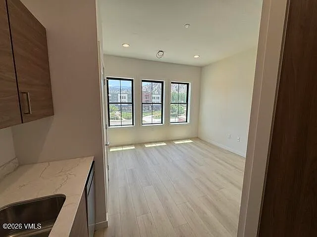 1200 Capitol St #204 — Photo 2