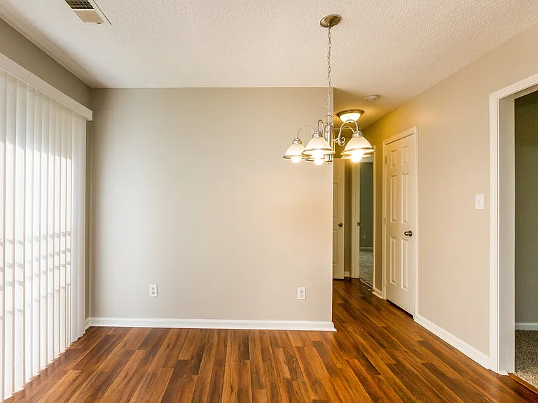 10115 Northwoods Forest Dr — Photo 5