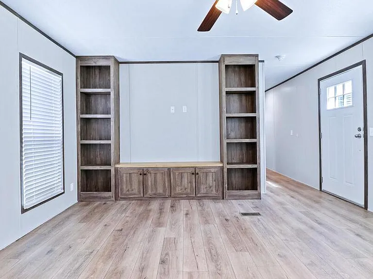 100 Parma Ct #PRAIR107 — Photo 15