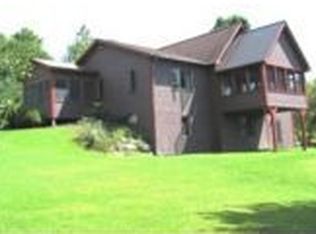 484 Cleveland Corners Rd, Hyde Park, VT 05655