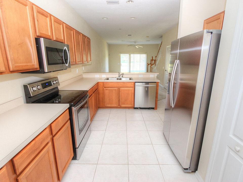1st image of 31210 Flannery Ct