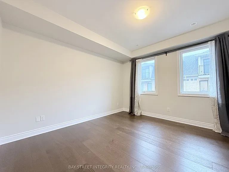 2160 Trafalgar Rd #3 — Photo 12