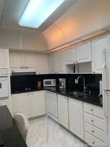 3901 S Ocean Dr APT 12V, Hollywood, FL, 33019