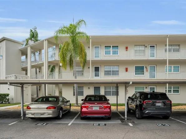 960 Virginia St APT 207, Dunedin, FL 34698