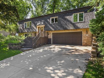 2023 Sandalwood Dr NE, Cedar Rapids, IA, 52402