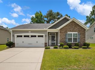 626 Roanoke Dr, Raeford, NC 28376