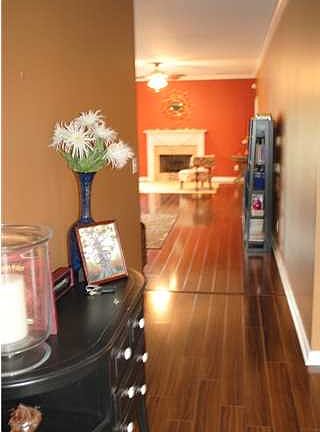2nd image of 952 Castlemaine Ct