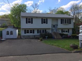 66 Venice Pl, East Haven, CT 06512
