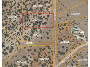 56132 N Dorado Rd, Seligman, AZ 86337