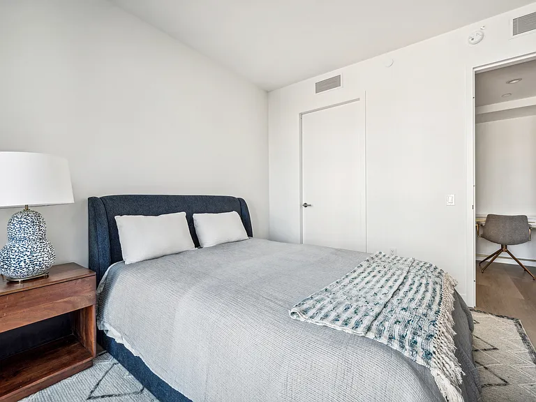 17 Hanover Pl #26H — Photo 6