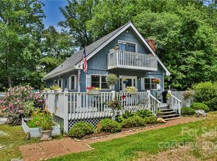 21 Redmond Dr, Fletcher, NC 28732