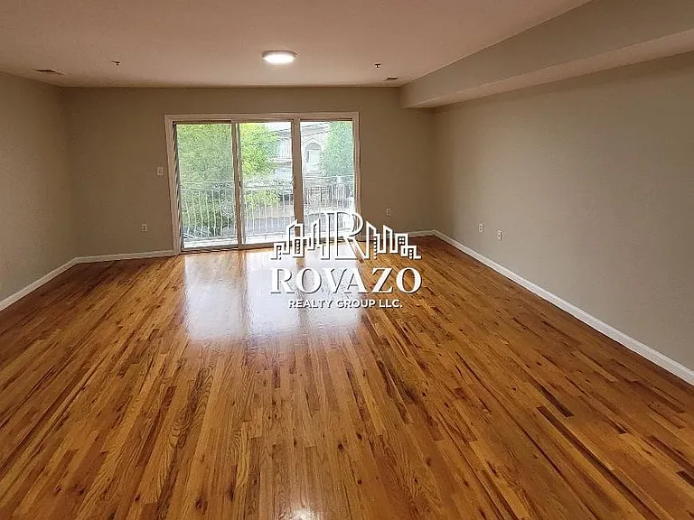 63 Voorhees St #1 — Photo 3