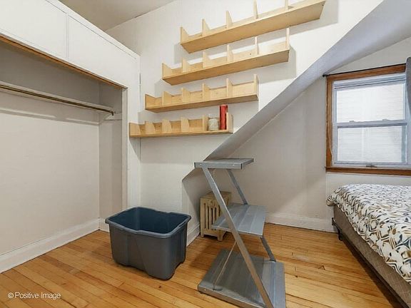 3rd image of 3348 N Albany Ave