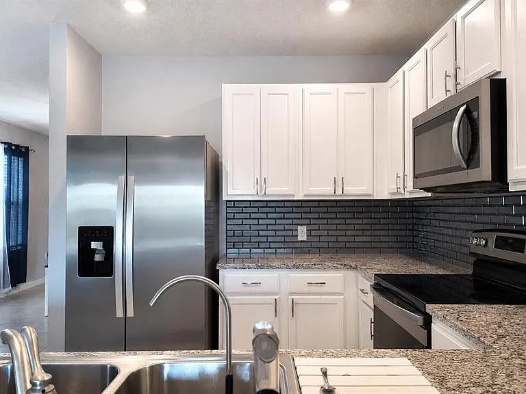 1032 Andean Ln — Photo 11