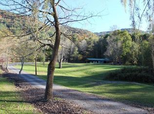 2801 Country Club Rd, Big Stone Gap, VA 24219