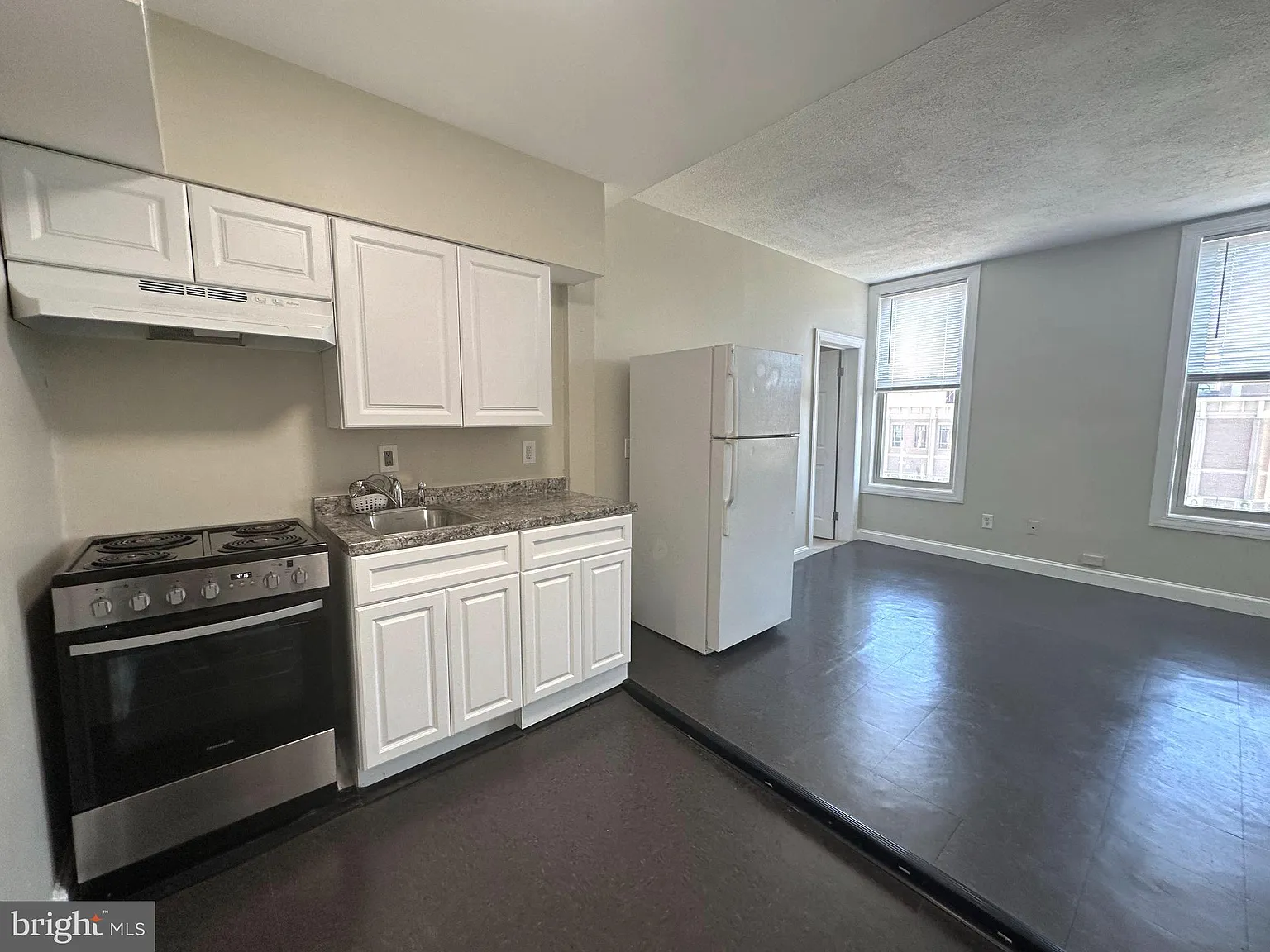 1 bed, 1.0 bath, 500 sqft, $750 — Photo 4
