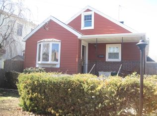 704 Prospect Pl, Bellmore, NY 11710