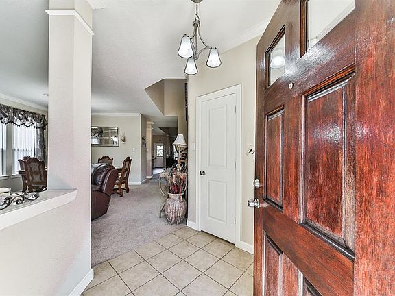 3rd image of 15831 Sonoma Park Dr