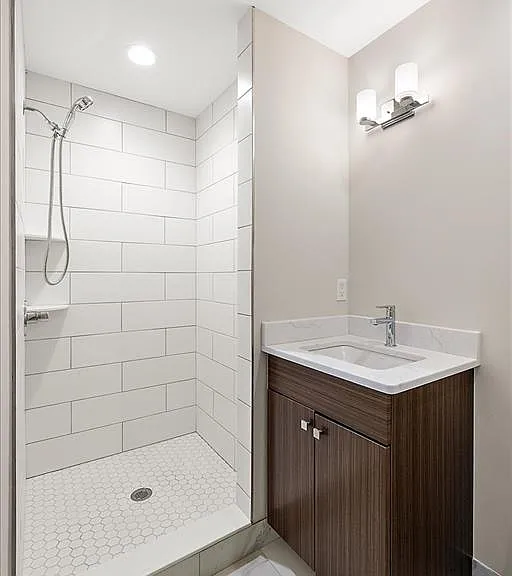 2921 Walsh Dr — Photo 46