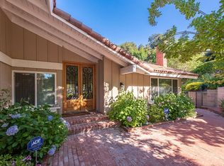993 Aranmoor Ave, Westlake Village, CA 91361