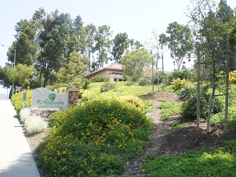 1070 Grape St — Photo 22