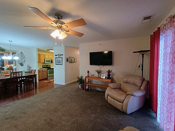 5th image of 1593 Eden Park Dr APT 2