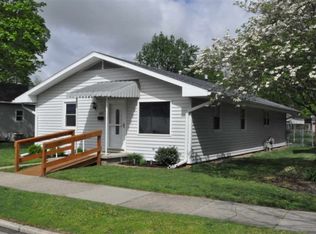 1022 N 11th St, Vincennes, IN