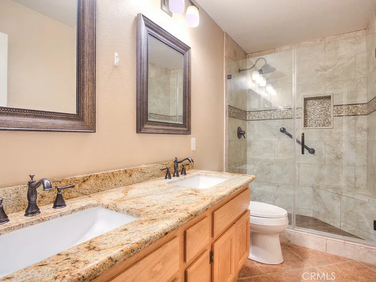 2029 Vista Del Sol — Photo 39