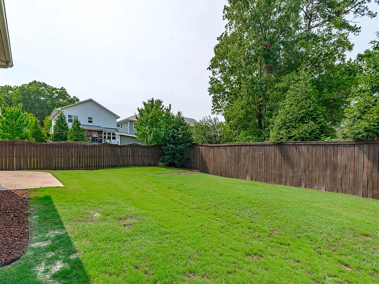 5008 Centerbud Pl — Photo 43