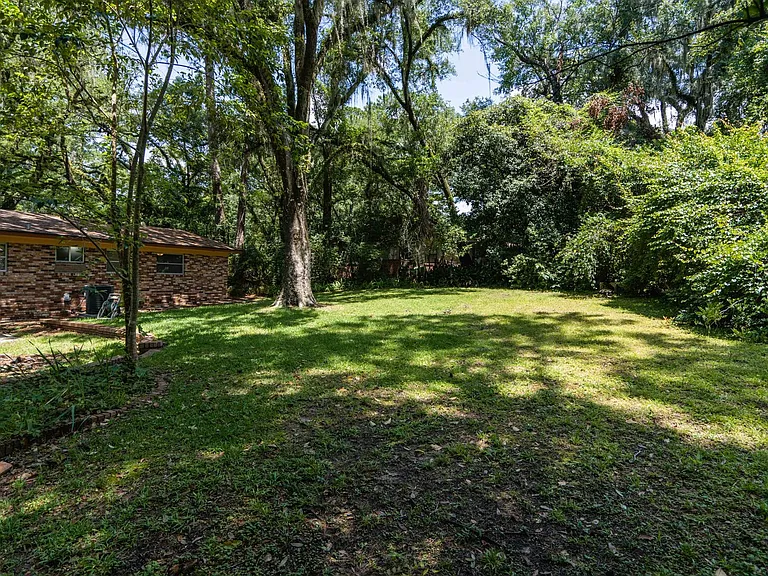 2103 Evergreen Dr — Photo 45