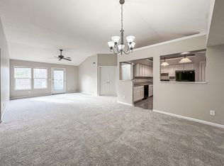 7455 Ridge Edge Ct APT I, Florence, KY 41042