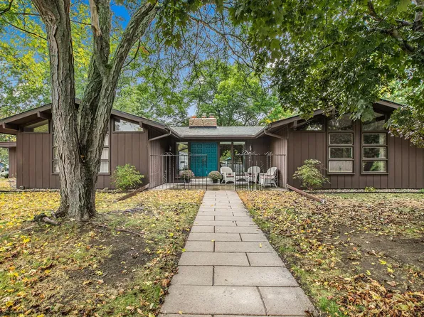 224 9th St N, Sauk Rapids, MN 56379