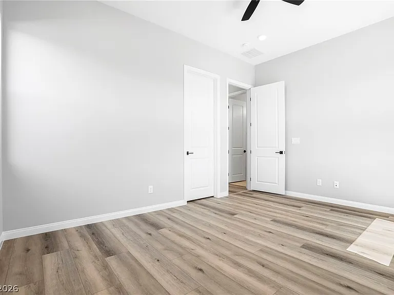 6323 Zephyr Peak Ct — Photo 23