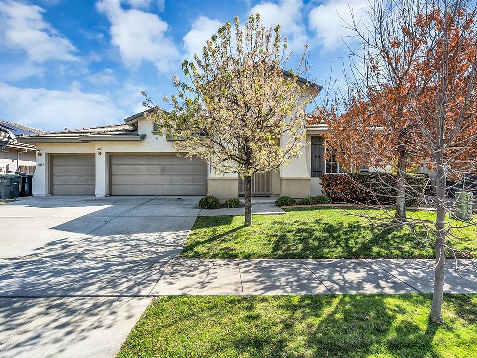 2nd image of 3137 Sparrow Dr