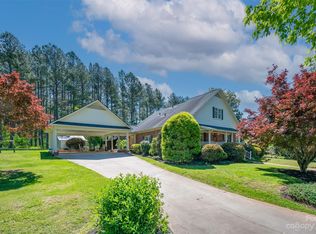 231 Old Gilberttown Rd, Rutherfordton, NC 28139