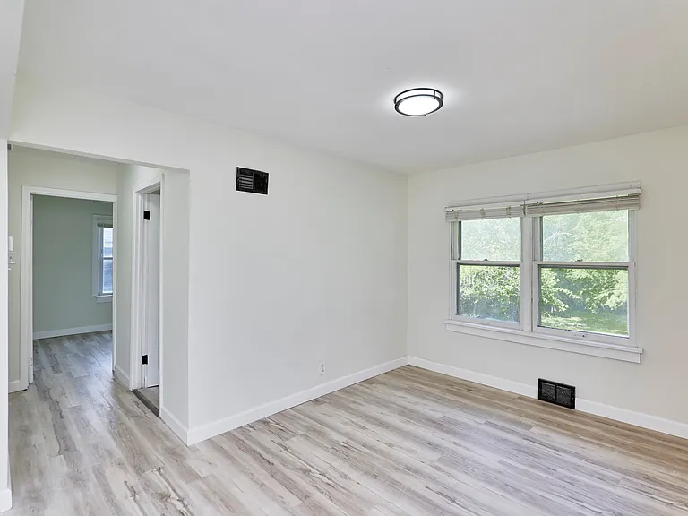 6009 Bermuda Dr — Photo 28